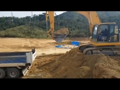 22 tonluk Komatsu PC220 Ekskavatörü ve Komatsu SAA6D107E-1 Motoru